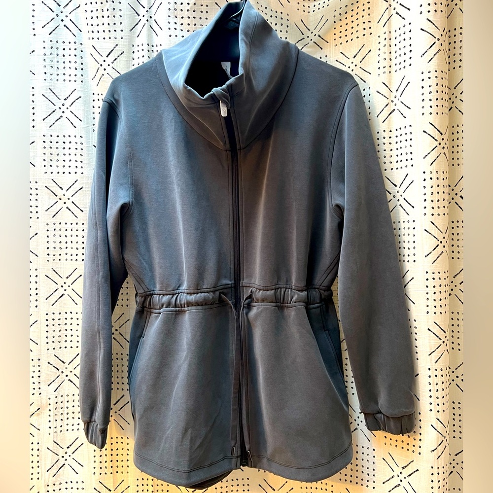Lululemon Softstreme Cinch-Waist Jacket Size 4